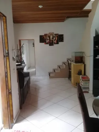 Imagem Casa com 4 Quartos à Venda, 260 m² em Santa Teresinha - São Paulo