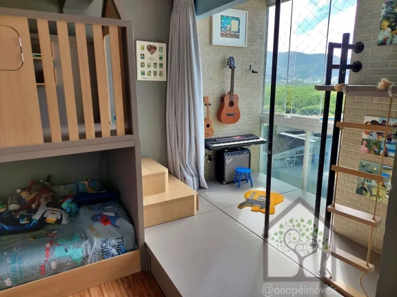 Imagem Cobertura Duplex com 3 Dormitórios e Terraço Privativo na Trindade – Florianópolis