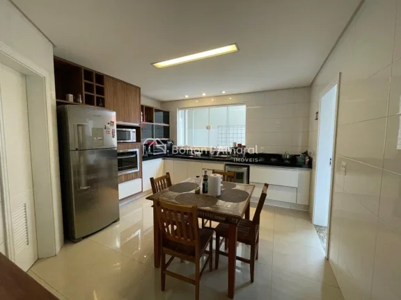 Imagem Casa para alugar no Condomínio Manacás em Betel, Paulínia.

Esta residência foi projetada para u...