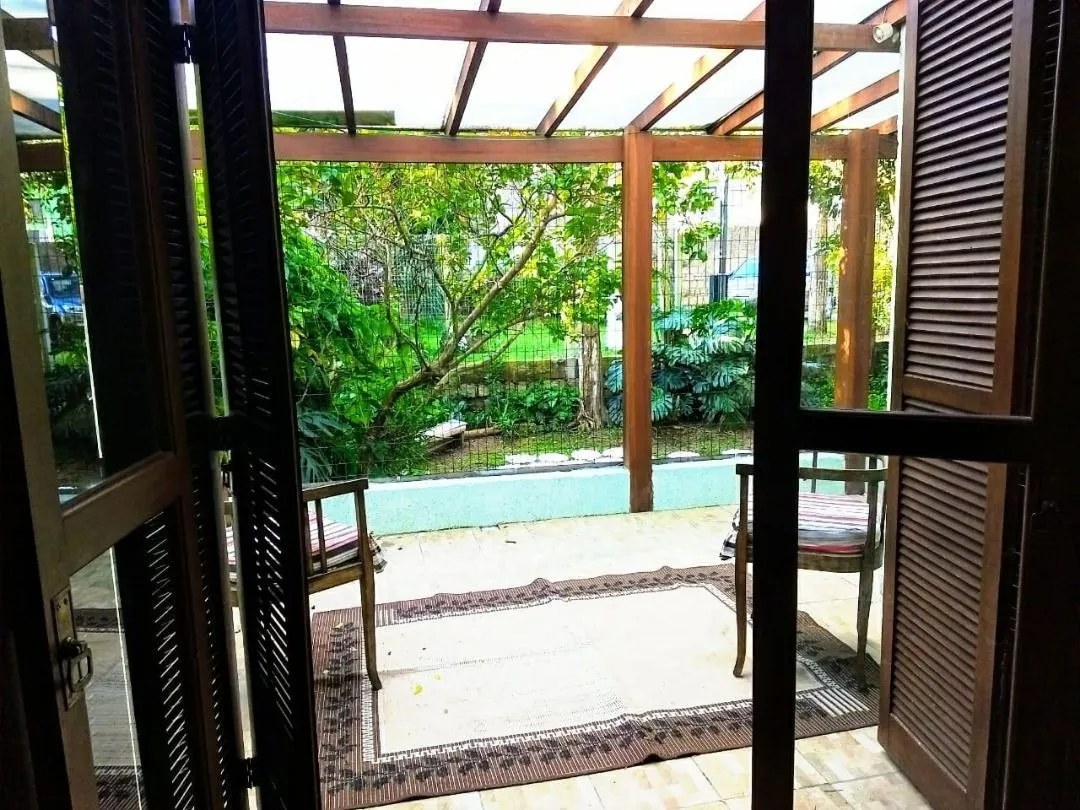 Imagem Casa para Venda - 200m², 4 dormitórios, sendo 1 suites, 4 vagas - Ipanema