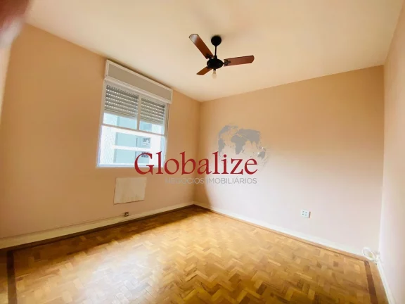 Imagem 3 Dormitórios em uma das melhores localizações no Gonzaga em Santos. R$ 430.000,00