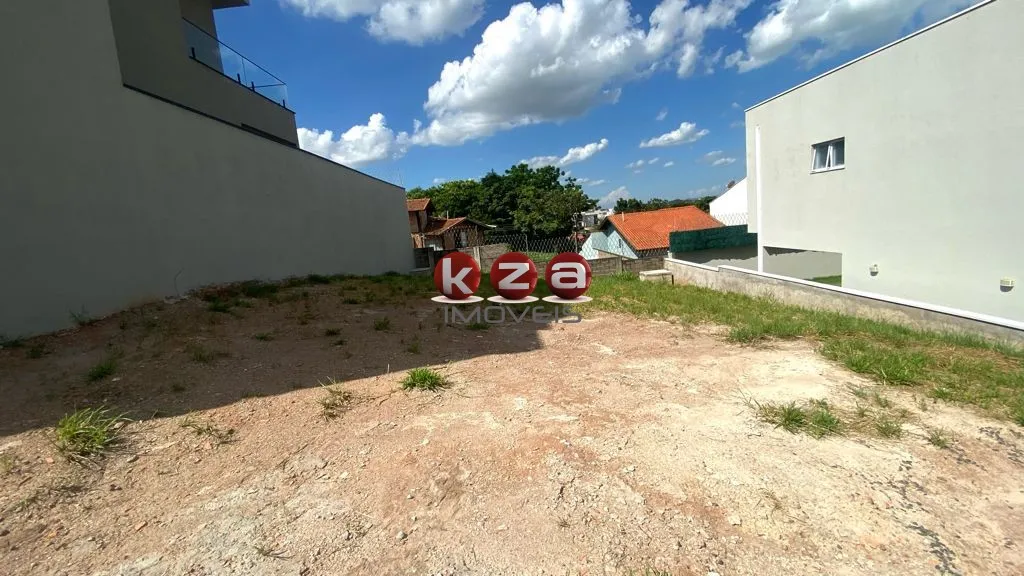 Imagem Terreno à venda no Condomínio Vivenda das Pitangueiras em Valinhos-SP: 300,00m² de área.