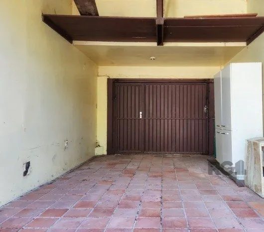 Imagem Terreno à venda no bairro Menino Deus em Porto Alegre, com 15,50 X 31,00