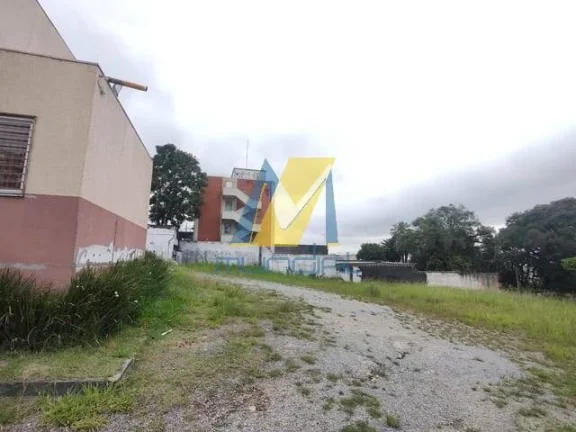 Imagem Área ampla em avenida estratégica pronta para grandes operações