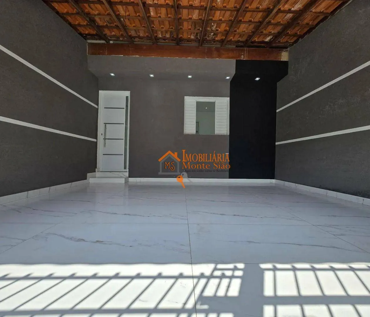 Imagem Casa com 3 dormitórios à venda, 110 m² por R$ 639.000,00 - Vila Nossa Senhora de Fátima - Guarulhos/SP