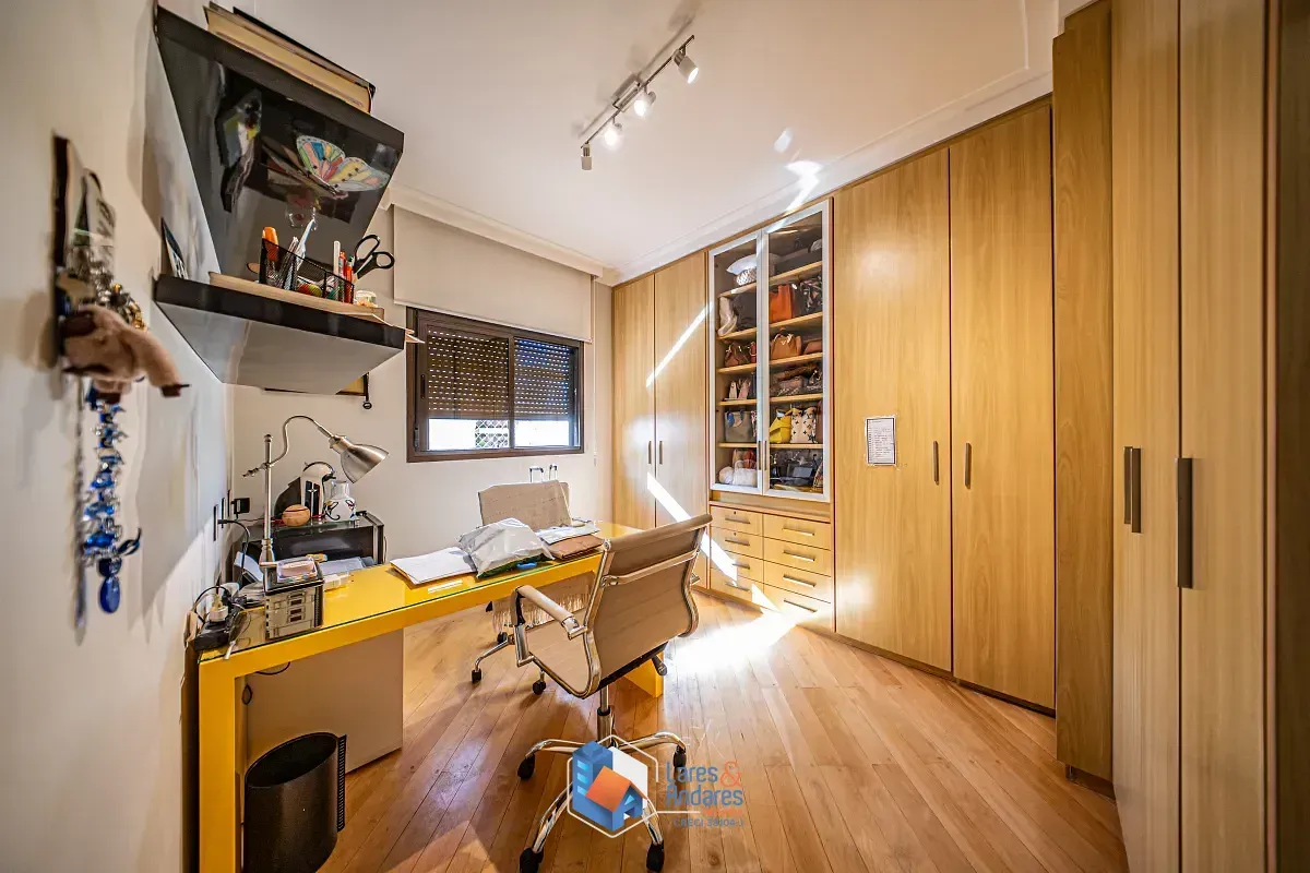 Imagem Apartamento para venda em Tatuapé com 4 quartos, sendo 3 suítes, 246m²