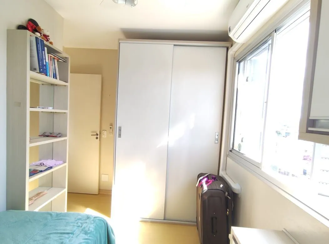 Imagem Apartamento 3 dormitórios, 1 suíte, salão de festas e 1 vaga no Bairro Sarandi.