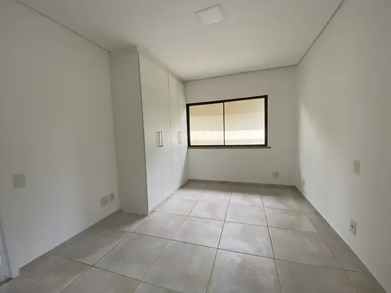 Imagem Casa de Condomínio com 4 Quartos à Venda, 196 m² em Edson Queiroz - Fortaleza