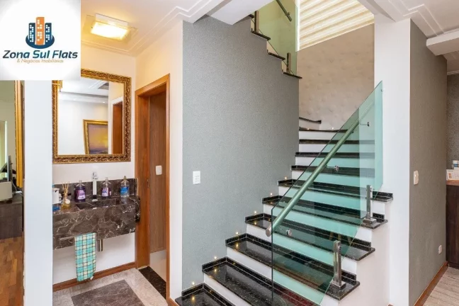 Imagem Casa de Vila à Venda No Planalto Paulista Com 3 Dormitórios Sendo 1 Suíte e 3 Vagas