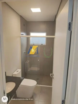 Imagem Linda Casa com 239 m² em Condomínio à Venda com 3 Quartos e 1 Suíte