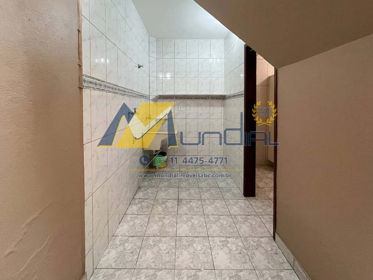 Imagem Vendo lindo Sobrado com área gourmet no Jd. Las Vegas