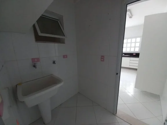 Imagem Sobrado Magnifico 133 m² 3 Dormitórios na Vila Assunção- Santo André