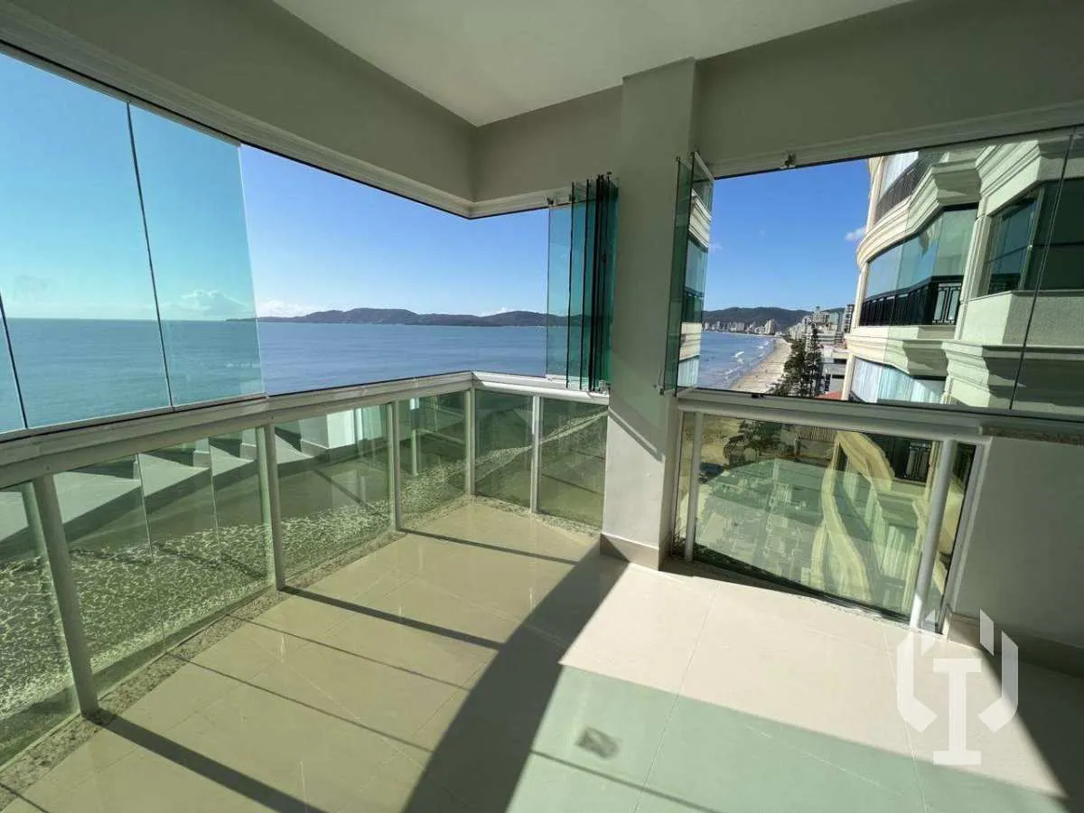 Imagem Apartamento à venda, no PALAZZO DEL MARE em Itapema, Meia Praia, com 4 quartos, 240m2