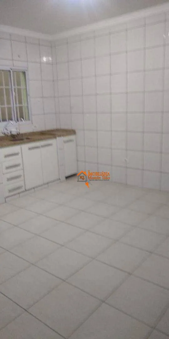 Imagem Sobrado 4 Dormitórios com 2 Suítes, Varanda e 2 Vagas - Guarulhos