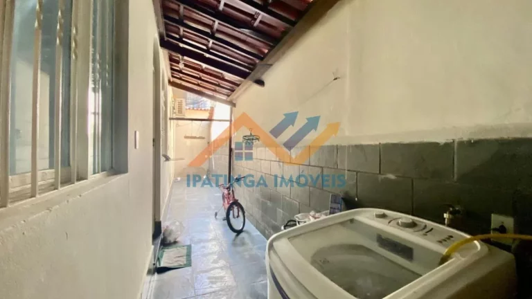 Imagem Casa ampla e bem localizada à venda no bairro Iguaçu ? Ipatinga