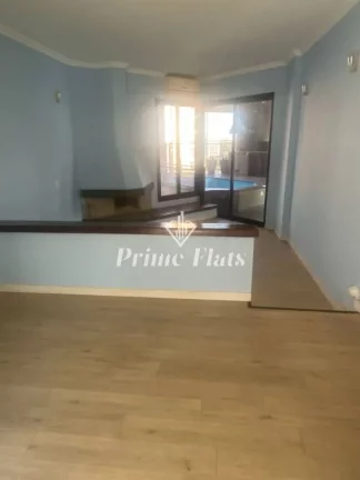 Imagem Flat disponível para venda no The Regent Flat Service, com 78m², 1 dormitório e 2 vagas