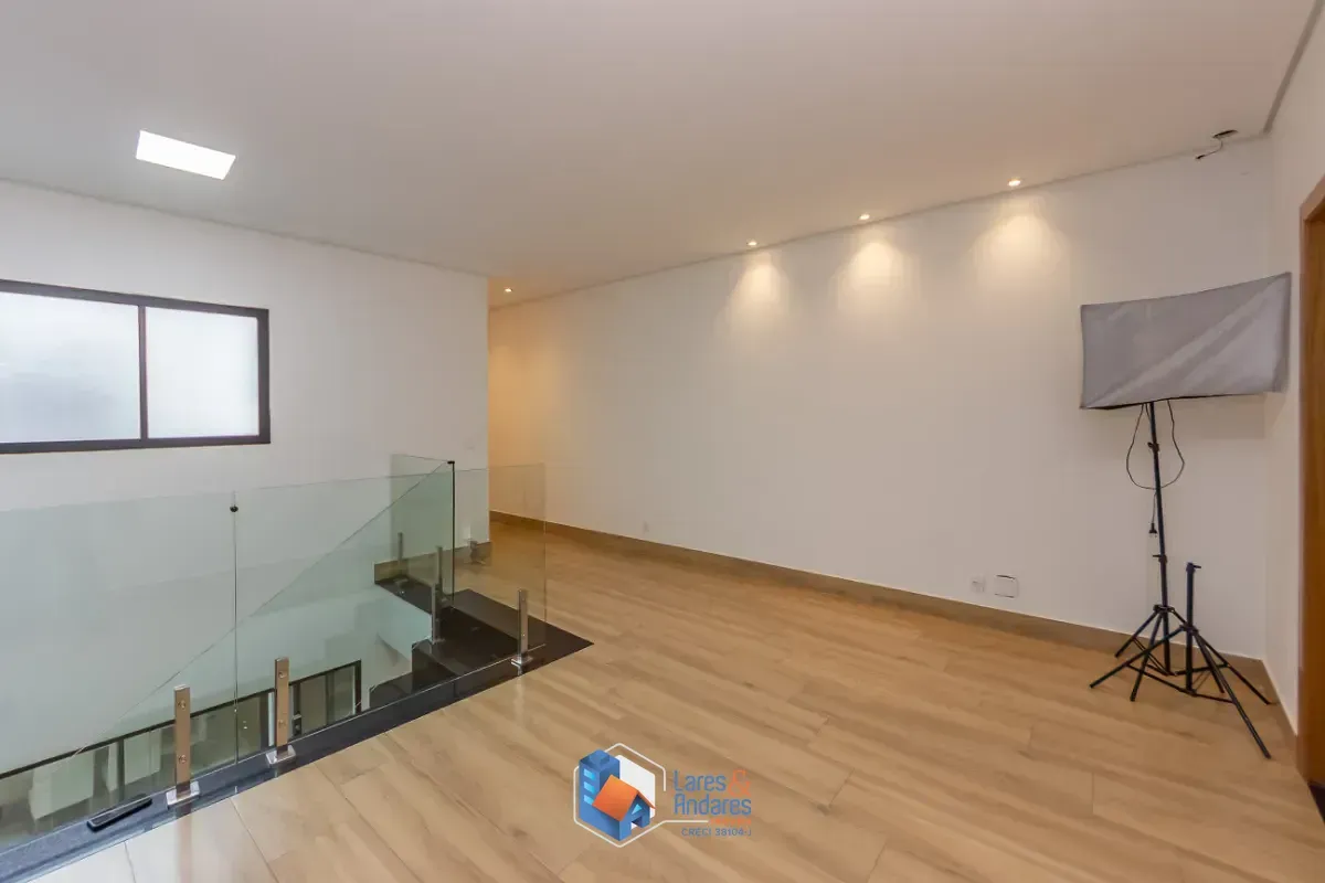 Imagem Casa em condomínio para venda em Vila Pirituba com 4 quartos, sendo 2 suítes, 300m²