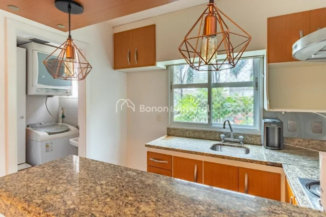 Imagem Charmoso duplex com 2 suítes, living para 2 ambientes, lavabo, cozinha planejada, área de serviço...