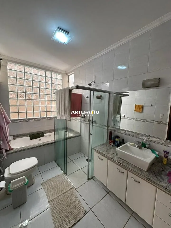 Imagem Casa à venda em Franca, Vila Totoli, com 4 quartos, 310m2