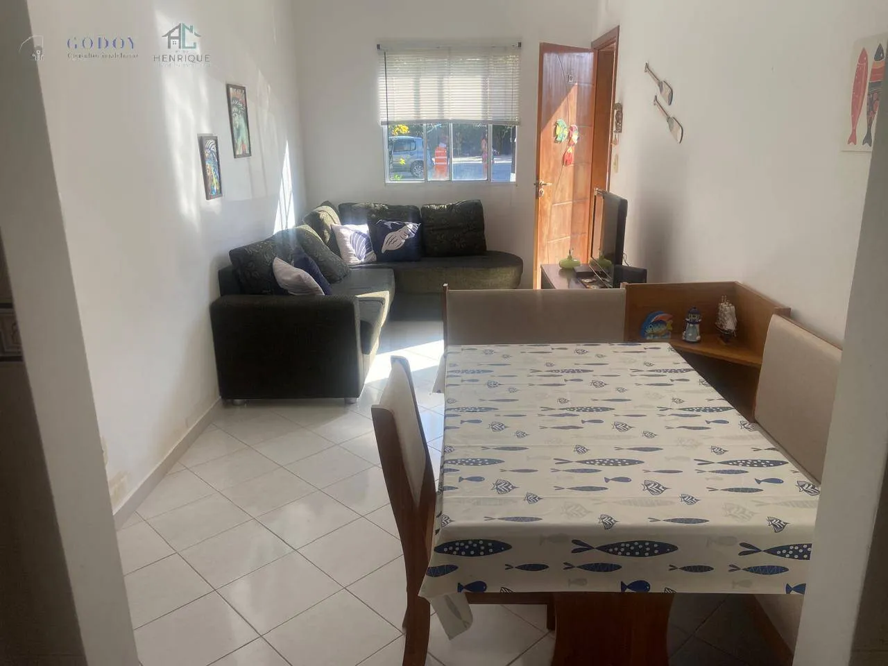 Imagem Oportunidade no Itaguá: 2 Dormitórios, Suíte e Quintal