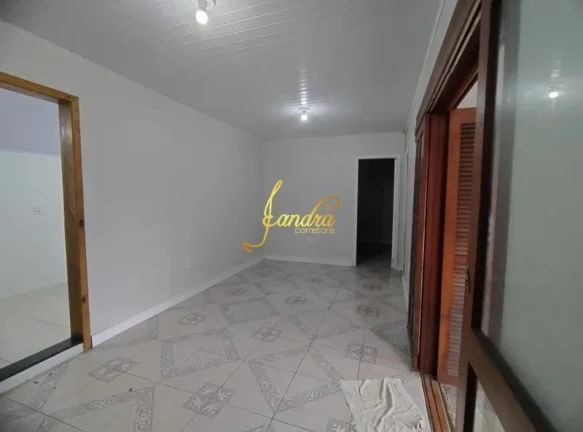 Imagem Casa Capão Novo 03 qdas mar 2 dormitórios garagem fechada
