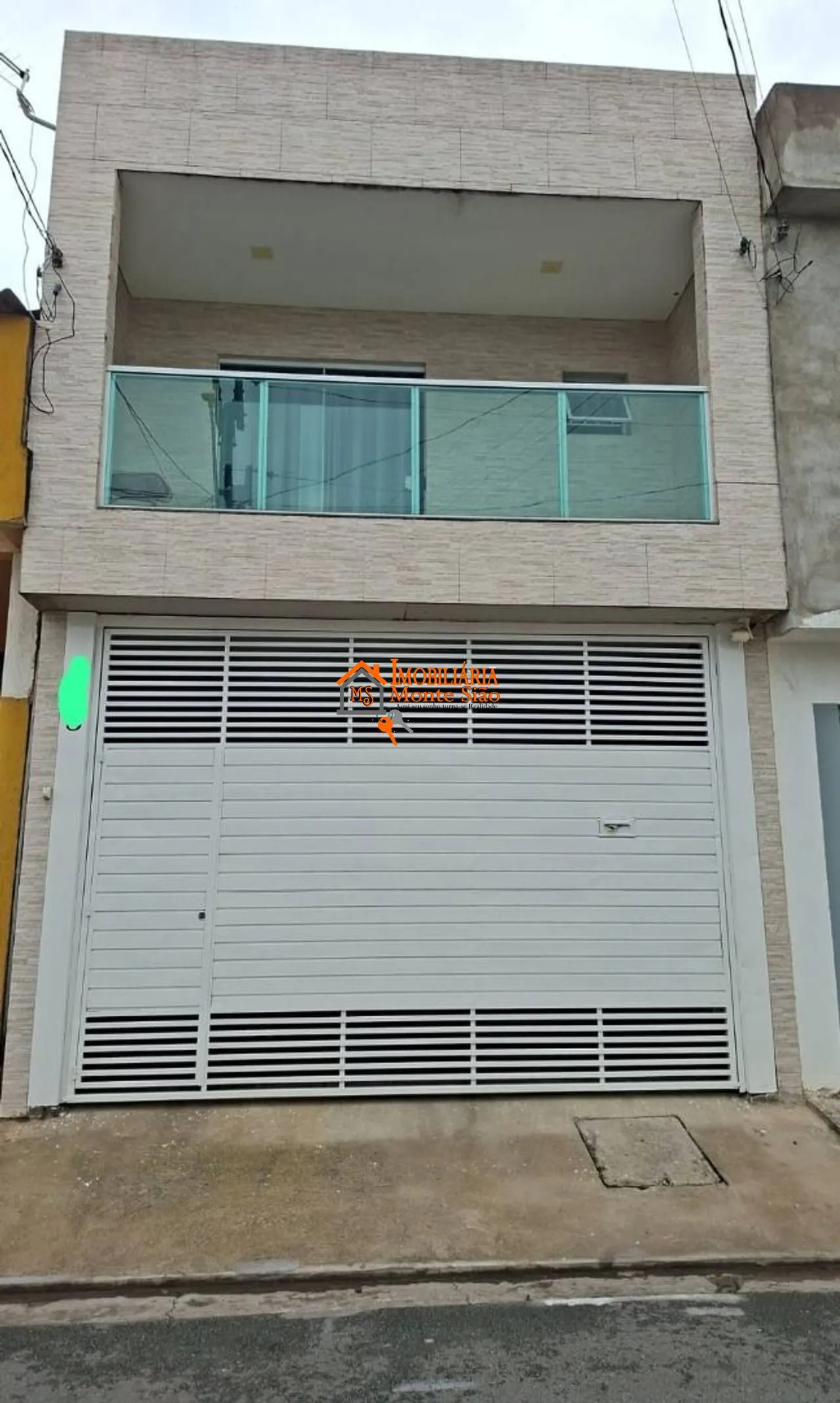 Imagem Sobrado com 3 dormitórios à venda, 250 m² por R$ 740.000,00 - Jardim Presidente Dutra - Guarulhos/SP