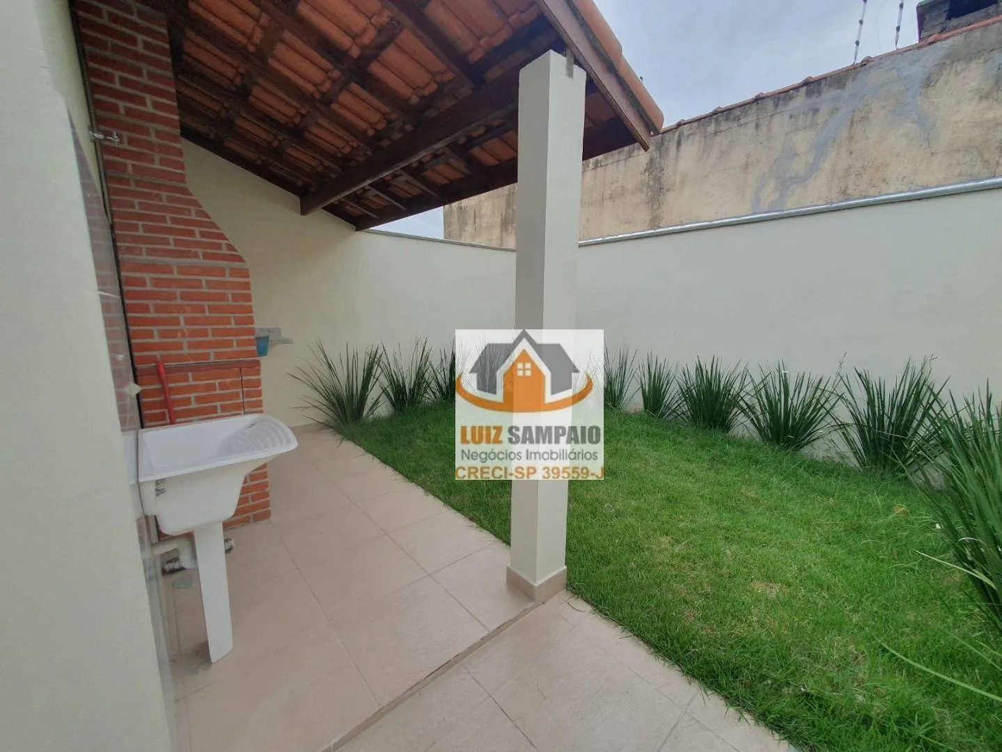 Imagem Casa Nova - 2 Dorm (1 Suíte) - Jd. Magalhães