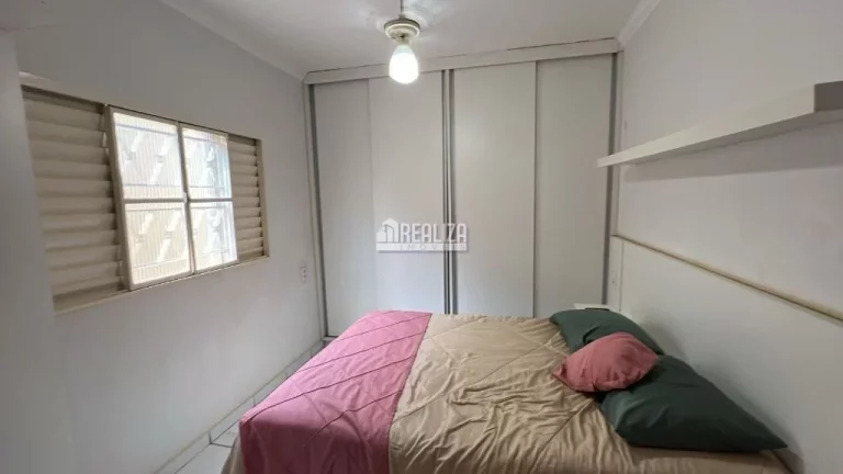 Imagem Casa à venda no Jardim Maracanã, Uberaba - 3 dormitórios, suíte, 2 garagens