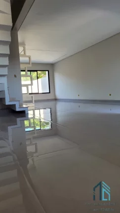 Imagem Sobrado a venda 03 quartos c/suíte, 04 vagas no Xaxim em Curitiba PR
