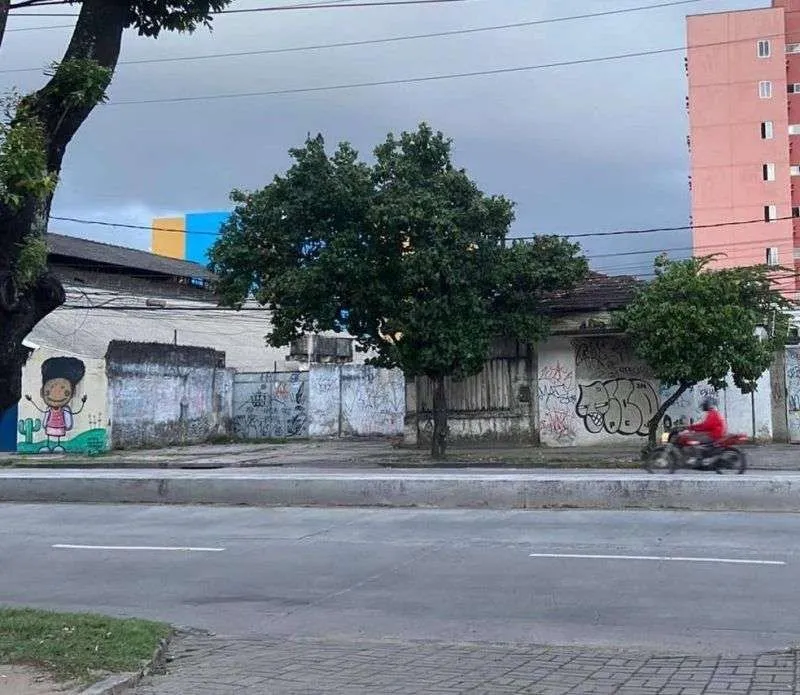 Foto do imóvel Prédio comercial para alugar em Recife, Macaxeira, com 5 quartos, 600m2 em Avenida Norte Miguel Arraes de Alencar