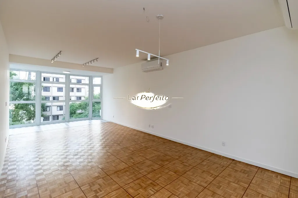 Imagem Apartamento com 3 Quartos à Venda, 141 m² em Jardim Paulista - São Paulo