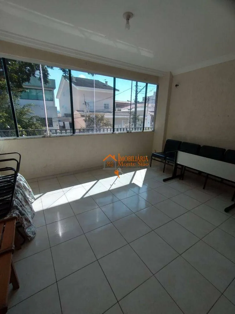 Imagem Sobrado com 5 dormitórios à venda, 339 m² por R$ 1.100.000,00 - Jardim Bom Clima - Guarulhos/SP