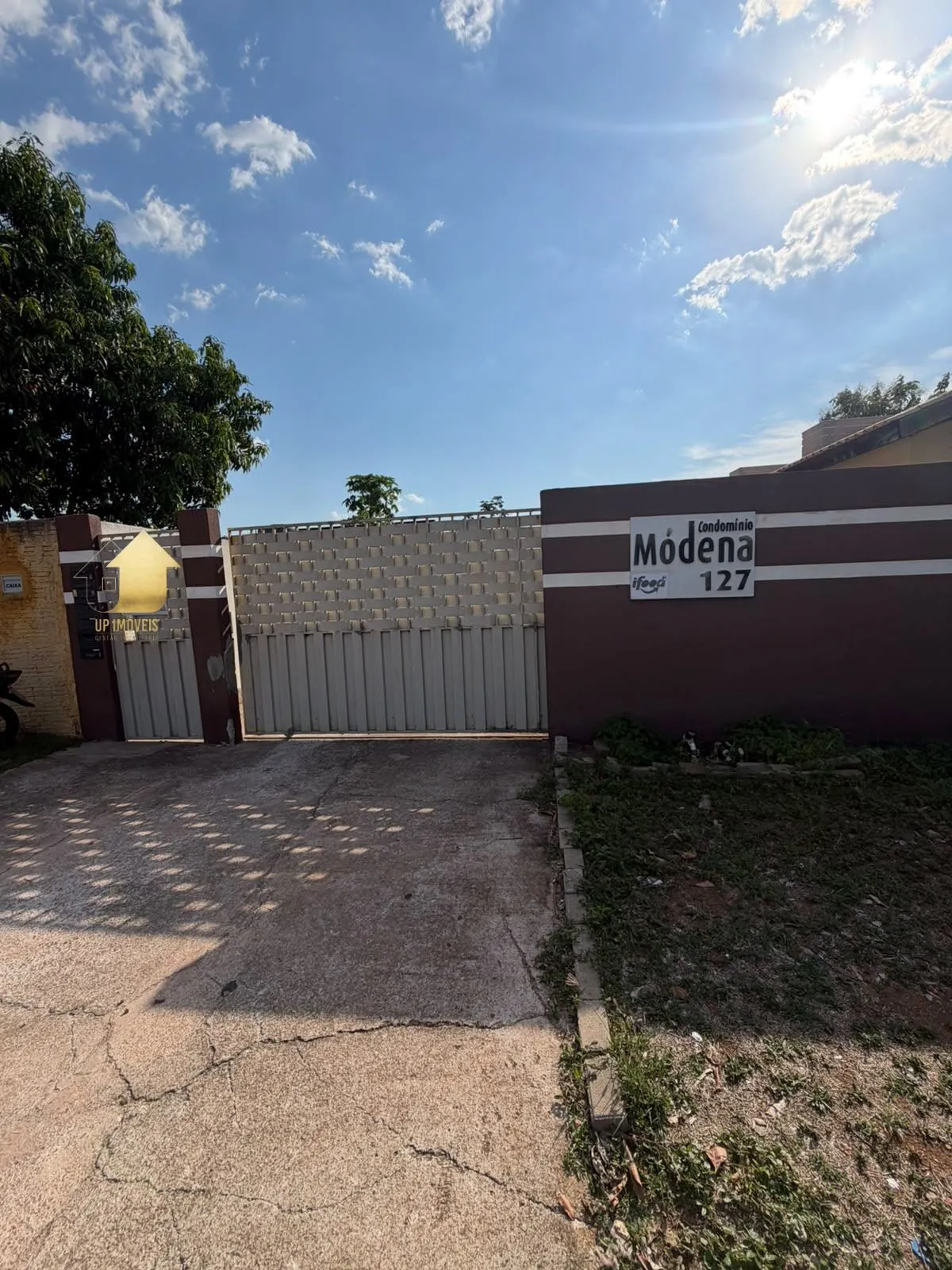 Imagem Excelente imóvel com 2 Quartos, suíte, Espaço externo I Bairro Osmar Cabral