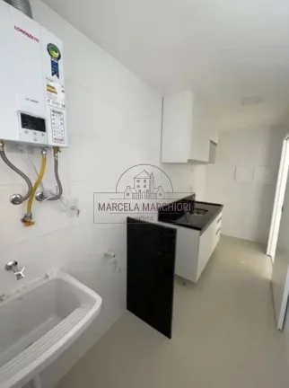 Imagem Apartamento com vista para o mar, já com armários, ALUGADO