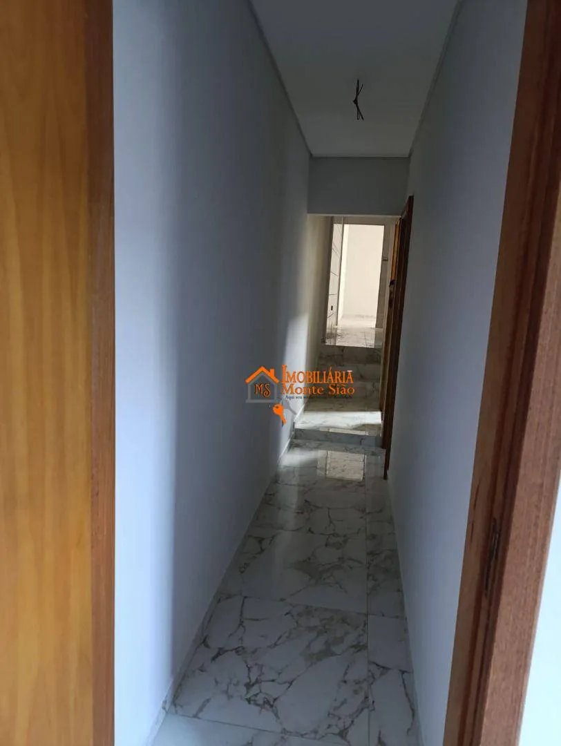 Imagem Sobrado com 6 dormitórios à venda, 250 m² por R$ 630.000,00 - Vila Rio de Janeiro - Guarulhos/SP