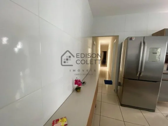 Imagem Pronto para Morar - Casa reformada a venda em Piracicaba com excelente localização, no bairro Castelinho