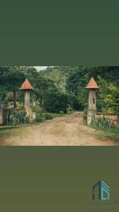 Imagem Imóvel Comercial e Residencial, Castelinho para Restaurante e Hotel, no centro de Rodeio SC