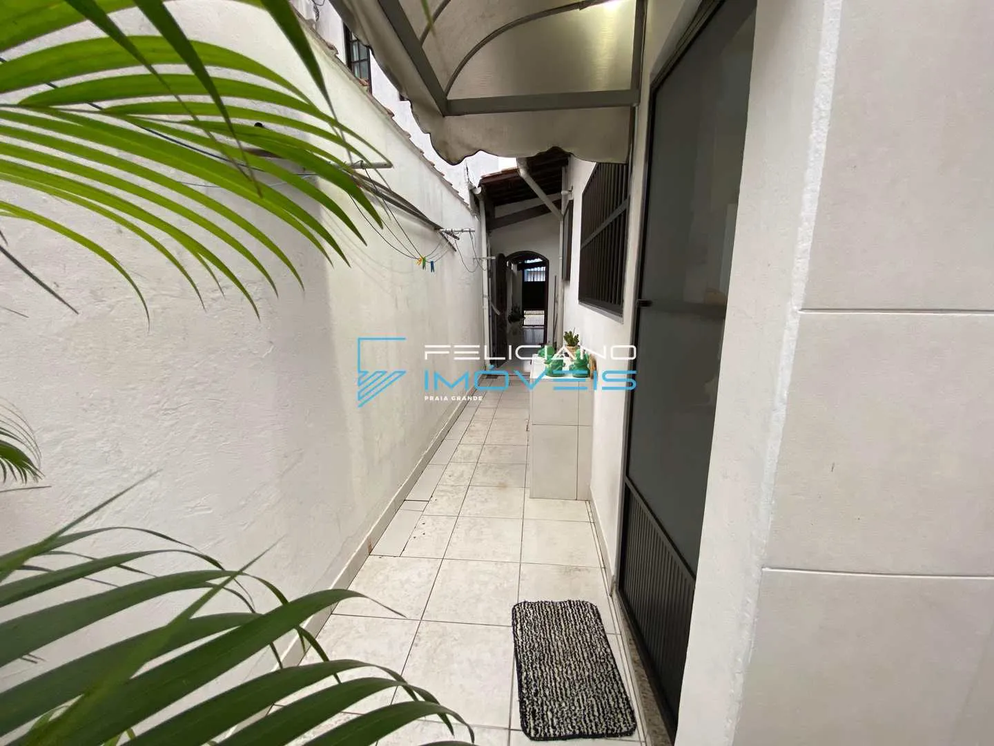 Imagem Casa com 2 quartos, Boqueirão, Praia Grande - R$ 650 mil, Cod: 6529
