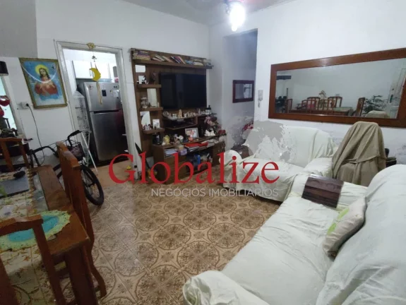 Imagem Apartamento térreo de 1 dormitório com quintal privativo para reforma no bairro do Macuco em Santos (SP) por R$.270.000,00 !