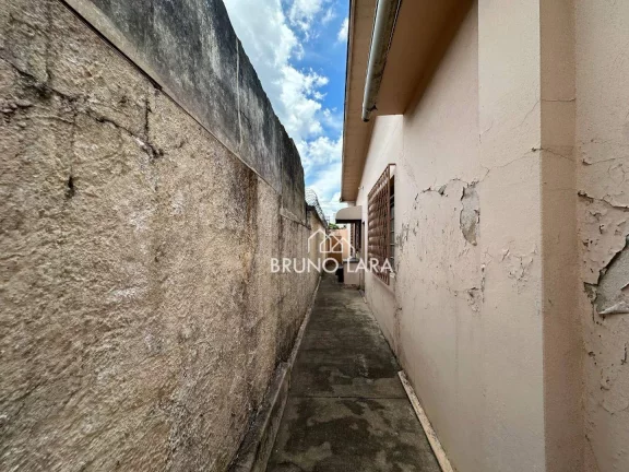 Imagem Casa comercial disponível para venda no Bairro Brasiléia - Betim/MG.