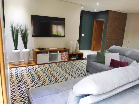 Imagem Sobrado com 3 dormitórios à venda, 800 m² por R$ 2.900.000 - Reserva dos Pires - Cotia/SP