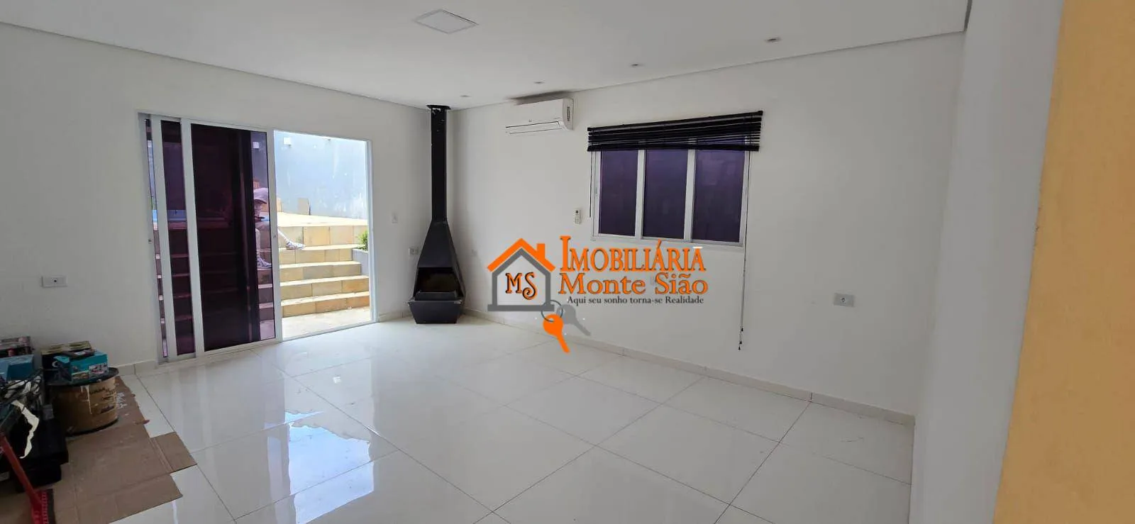 Imagem Casa com 2 dormitórios à venda, 140 m² por R$ 393.000,00 - Parque Residencial Bambi - Guarulhos/SP