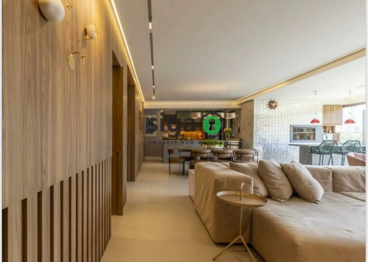 Imagem Apto com 142m² à Venda no Campo Belo, com 2 suites, sendo a máster com closet, 2 vagas, Mobiliado