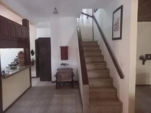 Casa para Venda em Saquarema, Jaconé (Sampaio Correia), 3 dormitórios, 2 banheiros, 3 vagas em Rua Oitenta e Oito