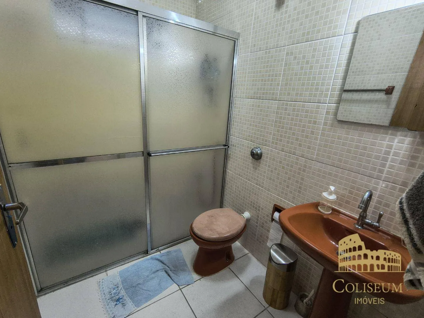 Imagem Casa com 2 dormitórios à venda, 130 m² por R$ 550.000,00 - Vila Guilhermina - Praia Grande/SP