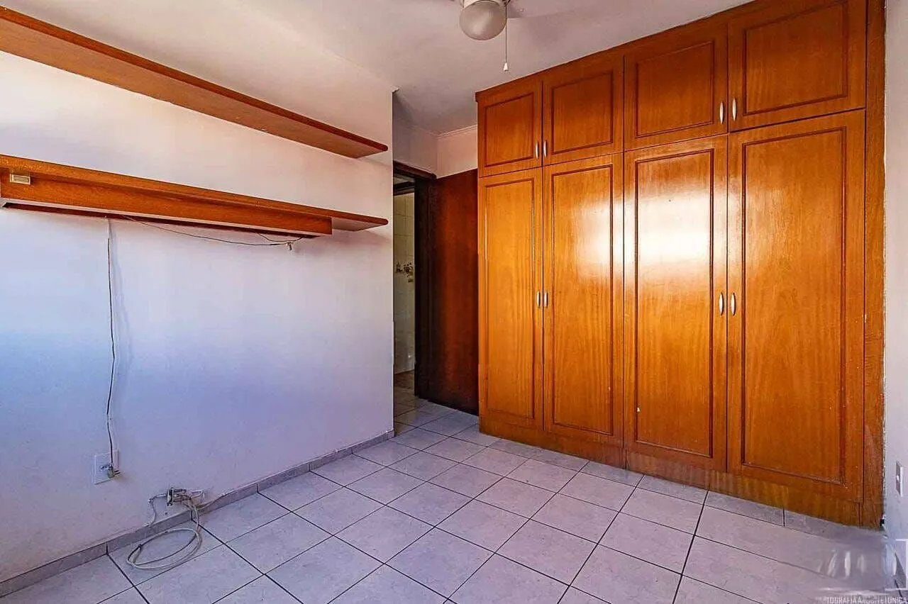 Imagem Apartamento no Bairro Jardim Lindóia -3 DORMITÓRIOS - 1 SUÍTE - 1 VAGA