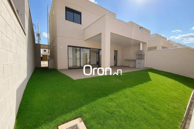 Imagem Sobrado com 3 dormitórios à venda, 166 m² por R$ 1.260.000,00 - Jardins Lyon - Goiânia/GO