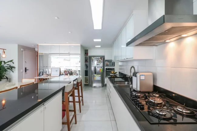 Imagem OPORTUNIDADE: LINDO APARTAMENTO MOBILIADO E DECORADO ANDAR ALTO NO CONDOMÍNIO PINOT NOIR
