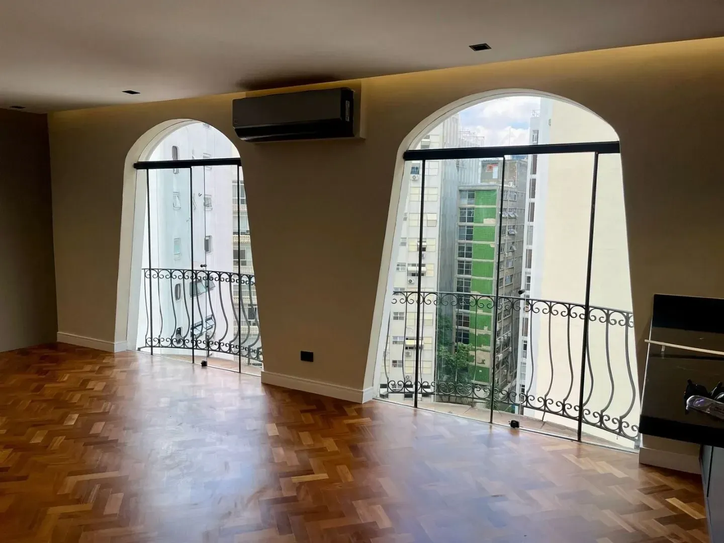 Imagem Apartamento com 2 Quartos à Venda, 92 m² em Jardim Paulista - São Paulo