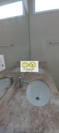 Imagem Casa com 03 suítes disponível para locação!